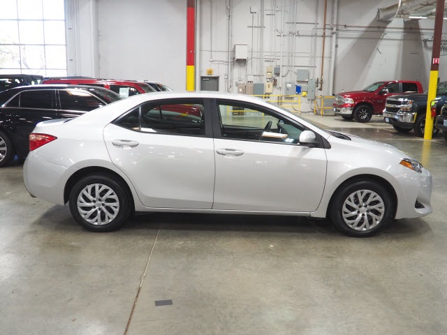 Pre Owned 2017 Toyota Corolla L 4d Sedan In Wilsonville P2133 Pre Owned 2017 Toyota Corolla L